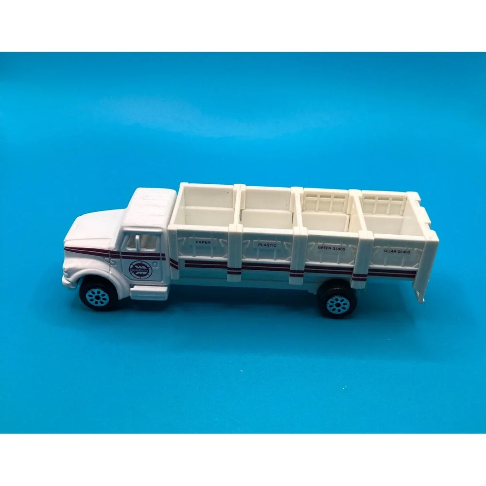 Road Champs Recycling Truck White Vintage 1993 RecycleAmerica Toy